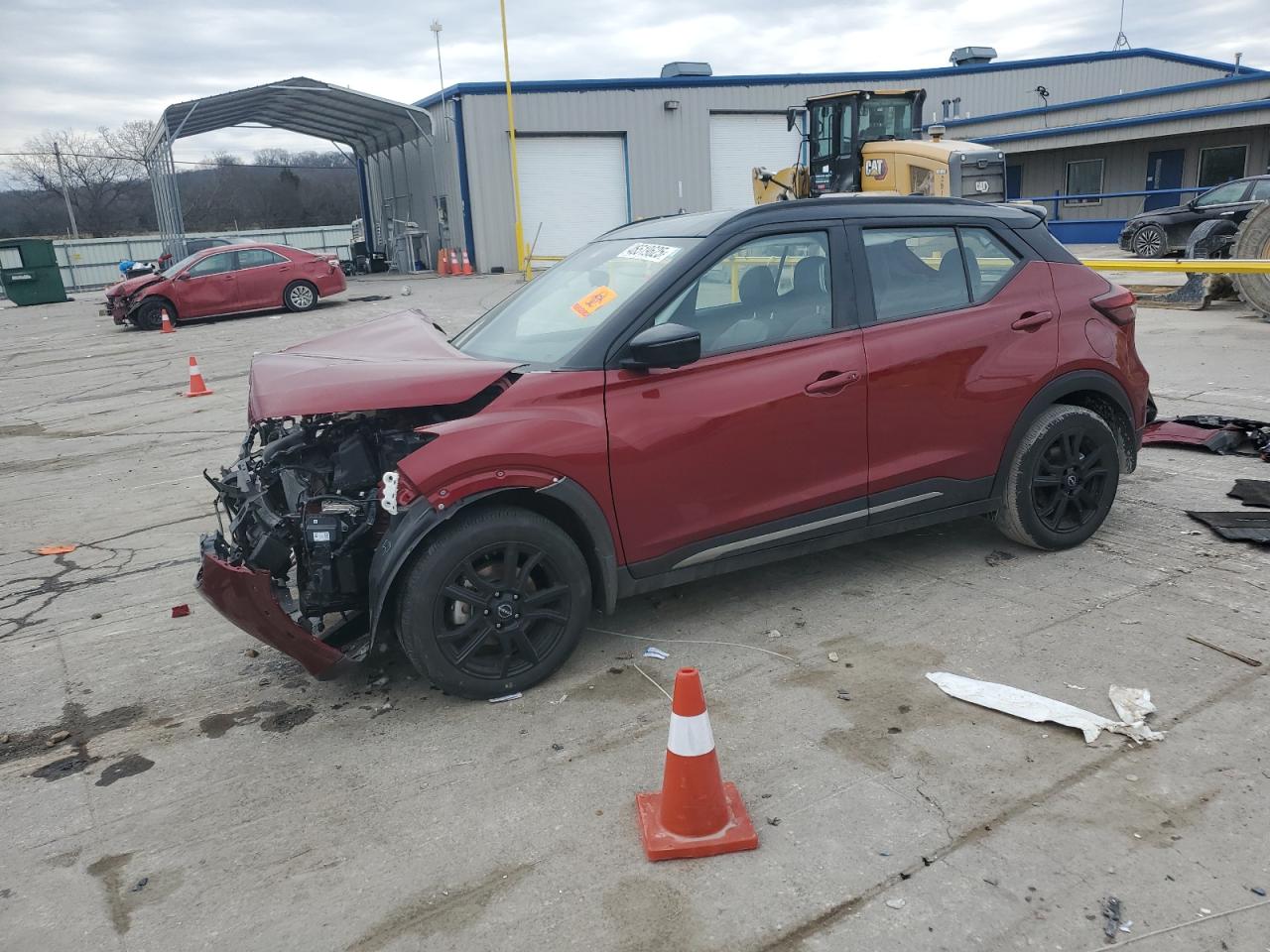 2024 Nissan Kicks Sr zu verkaufen in Lebanon, TN - Front End