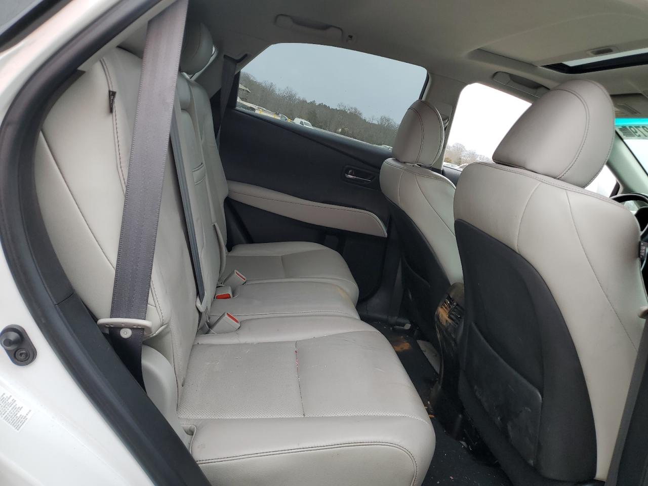2015 Lexus RX - Image 11