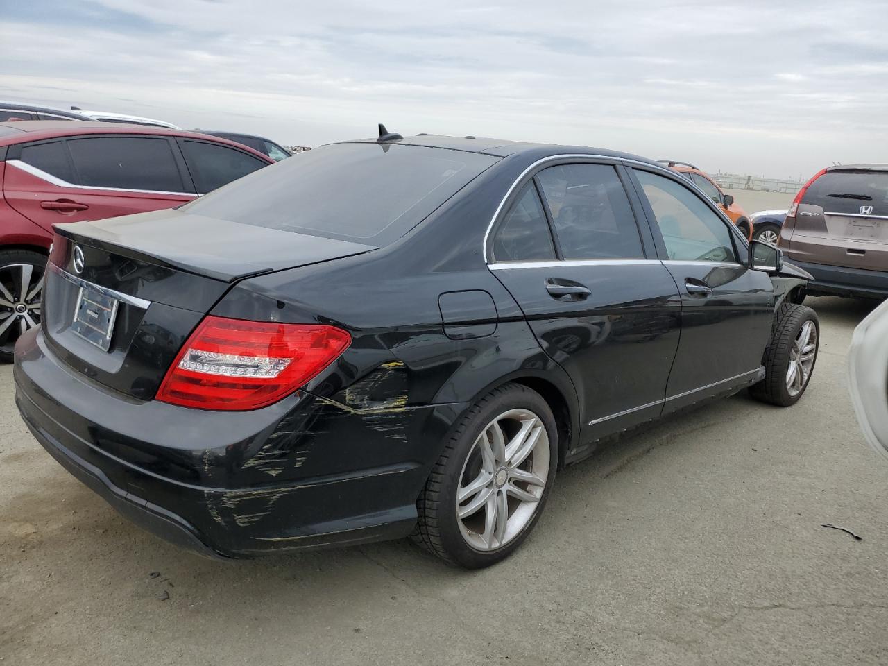 2014 Mercedes-Benz C-klasse - Image 3