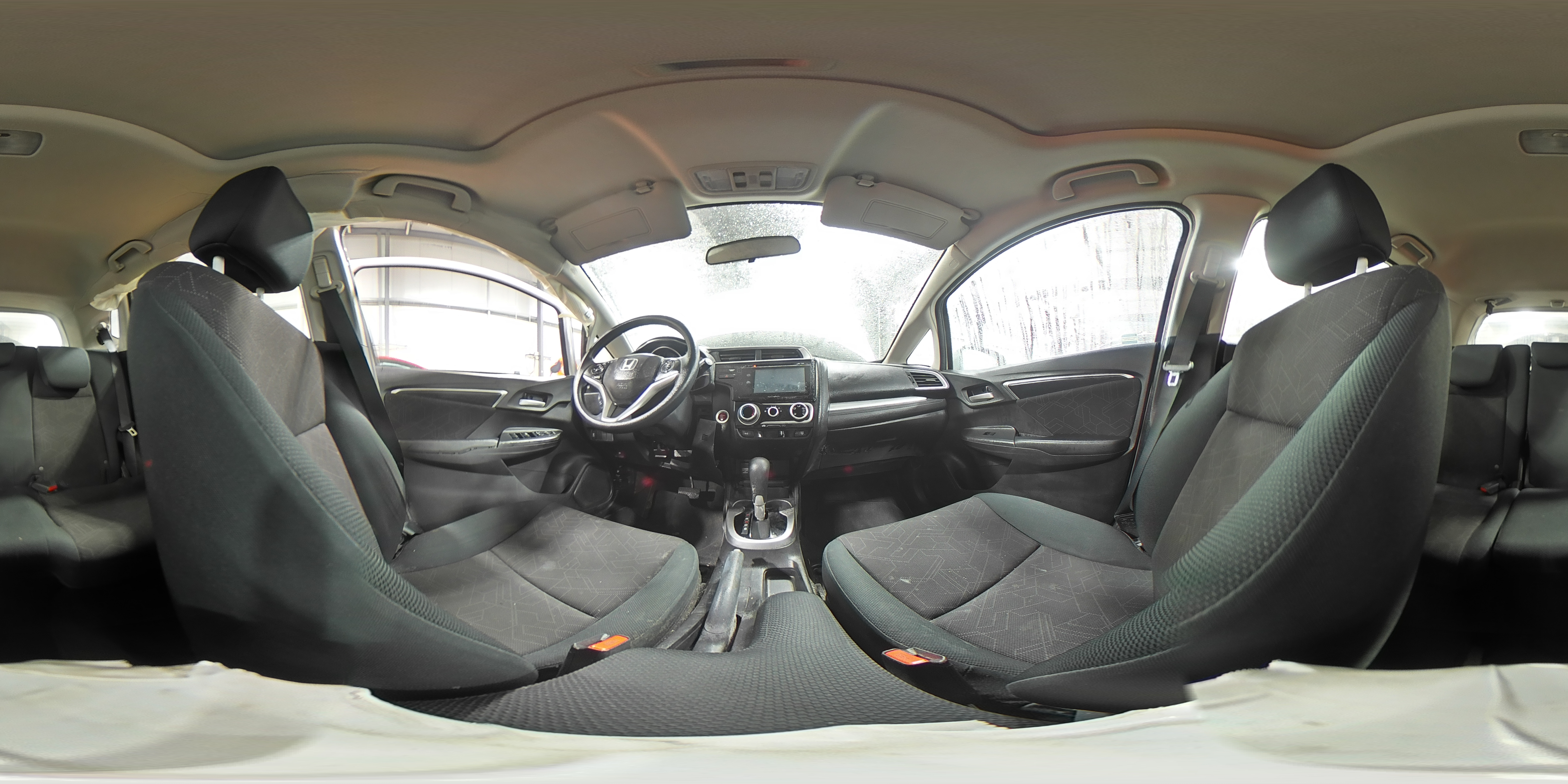 2016 Honda Fit - Image 15