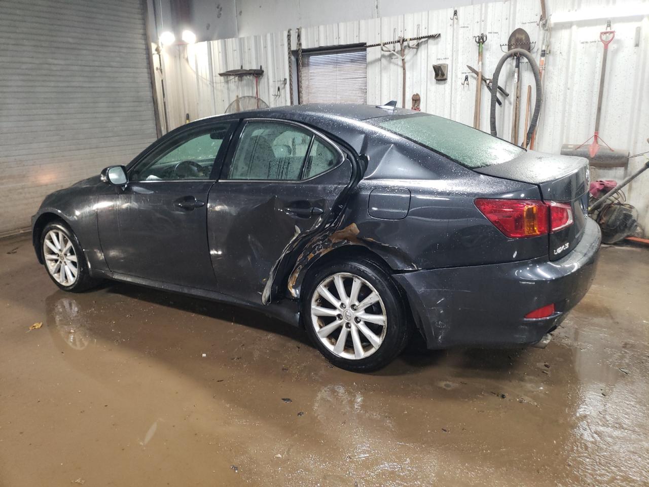 2009 Lexus IS - Image 2