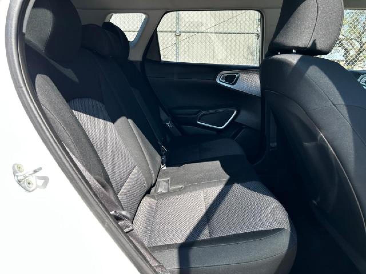 2021 Kia Soul - Image 6