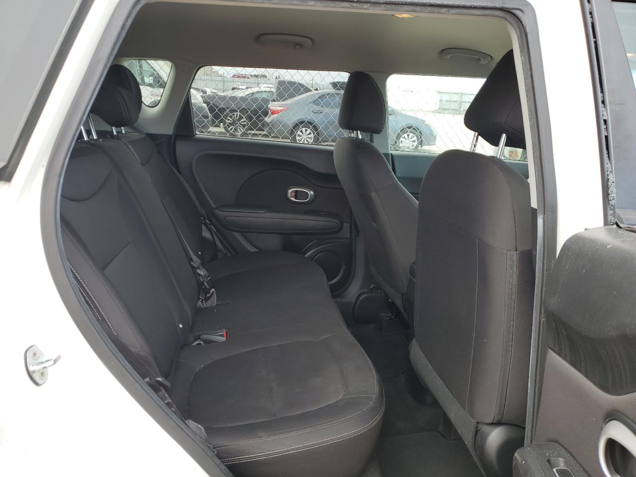 2017 Kia Soul - Image 10