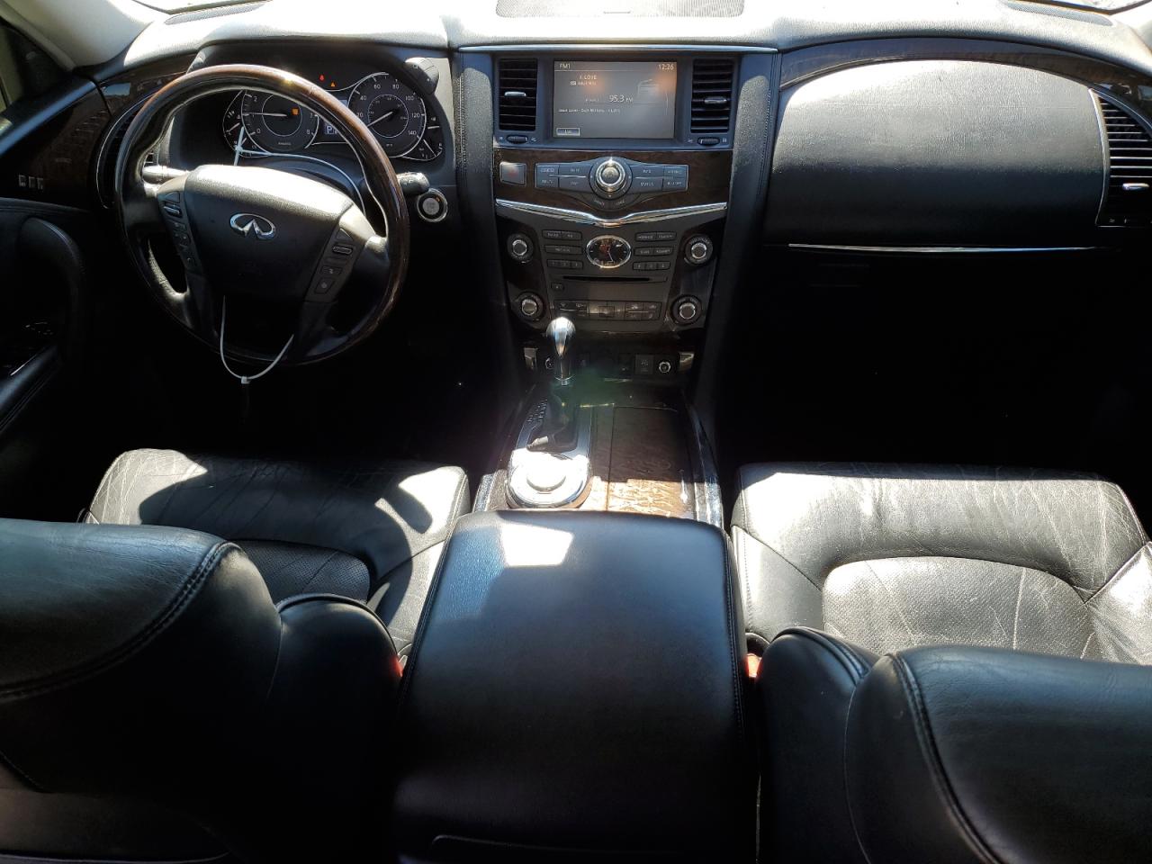 2011 Infiniti QX56 - Image 8