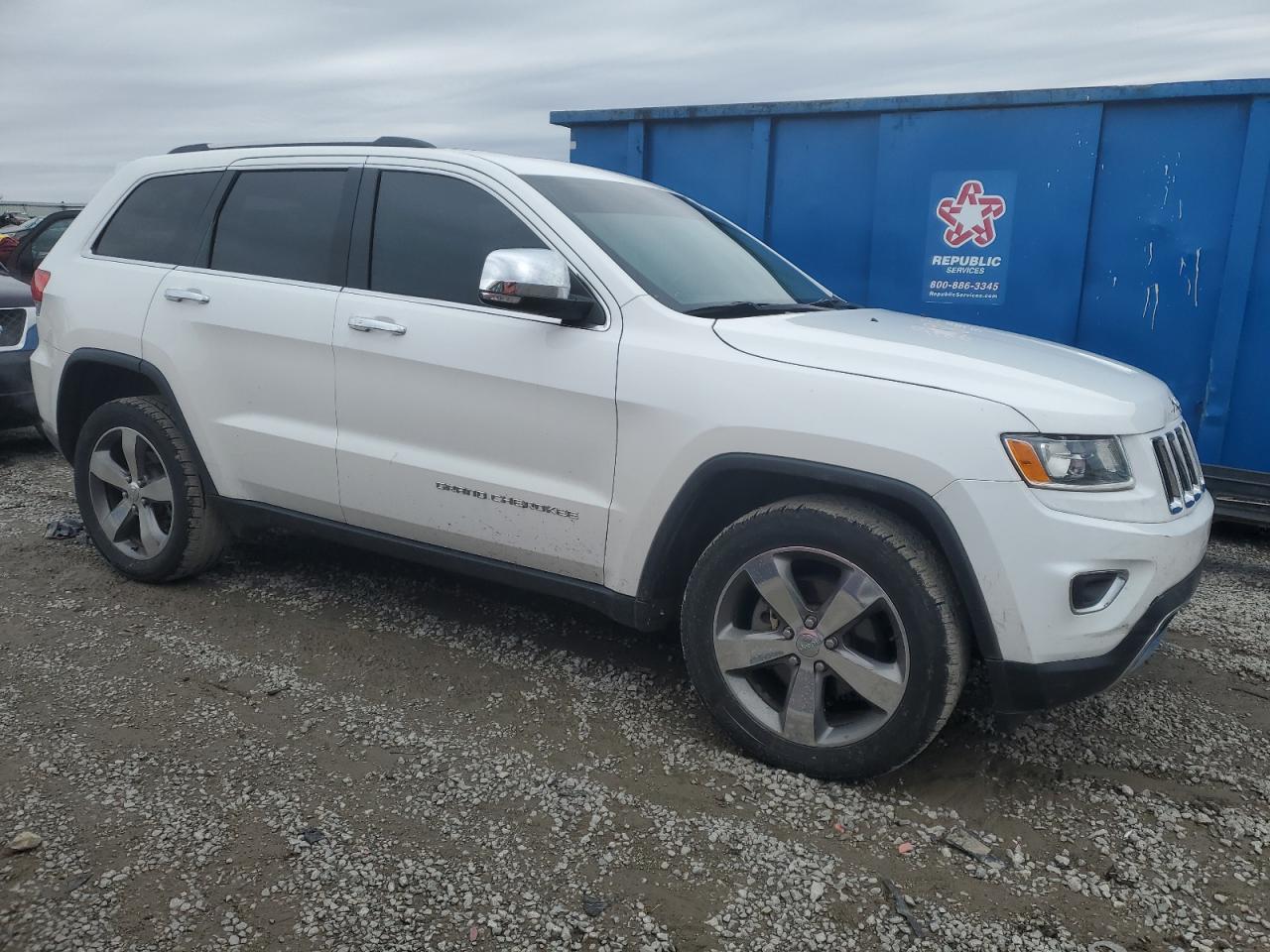 2015 Jeep Grand Cherokee - Image 4