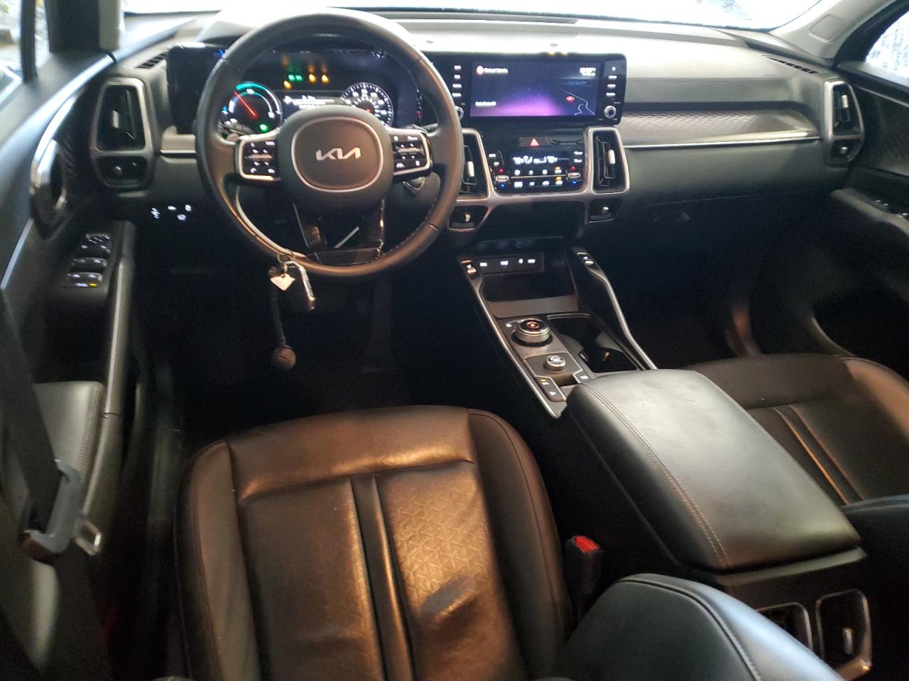 2022 Kia Sorento - Image 8