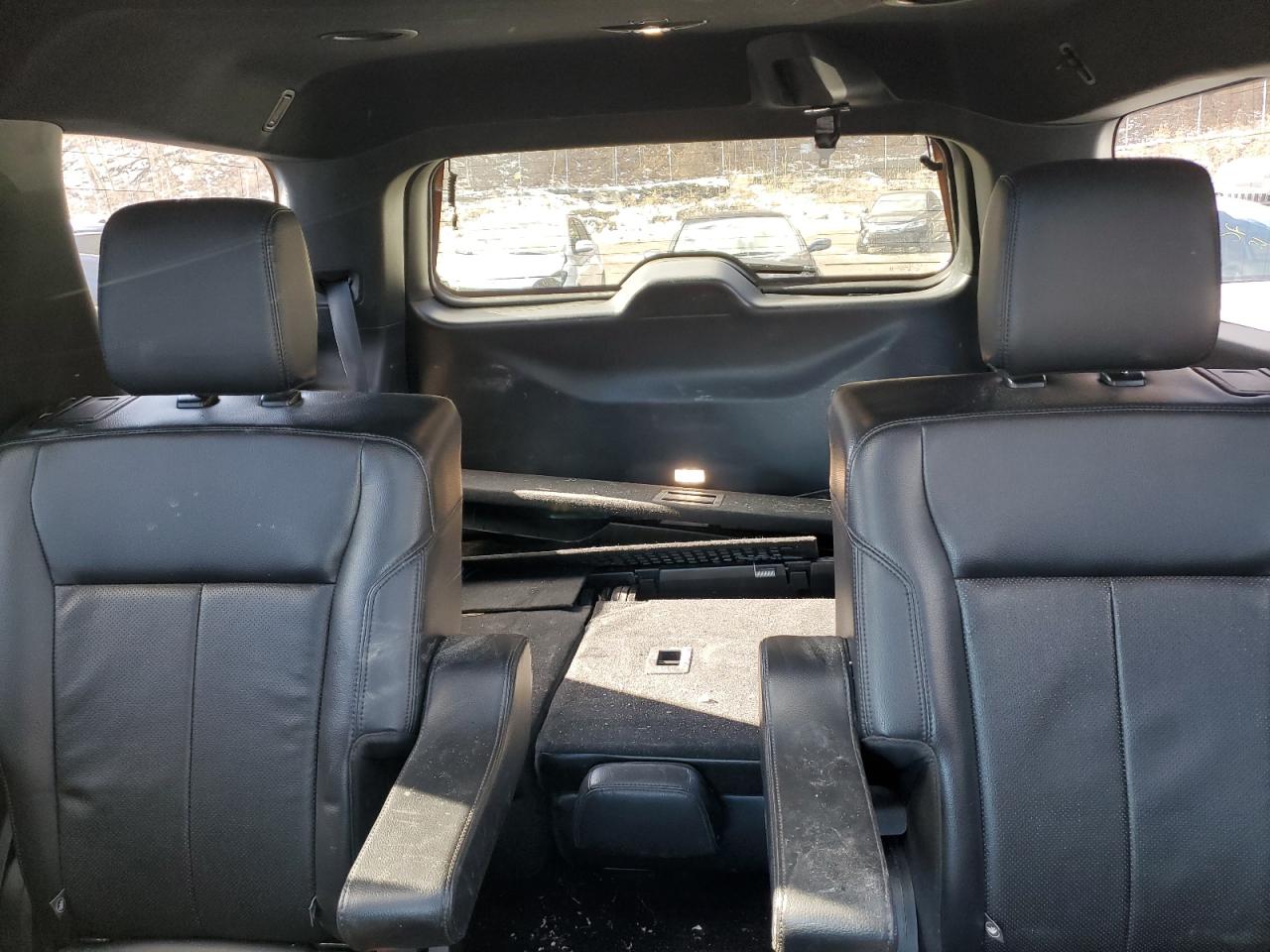 2020 Ford Expedition - Image 10