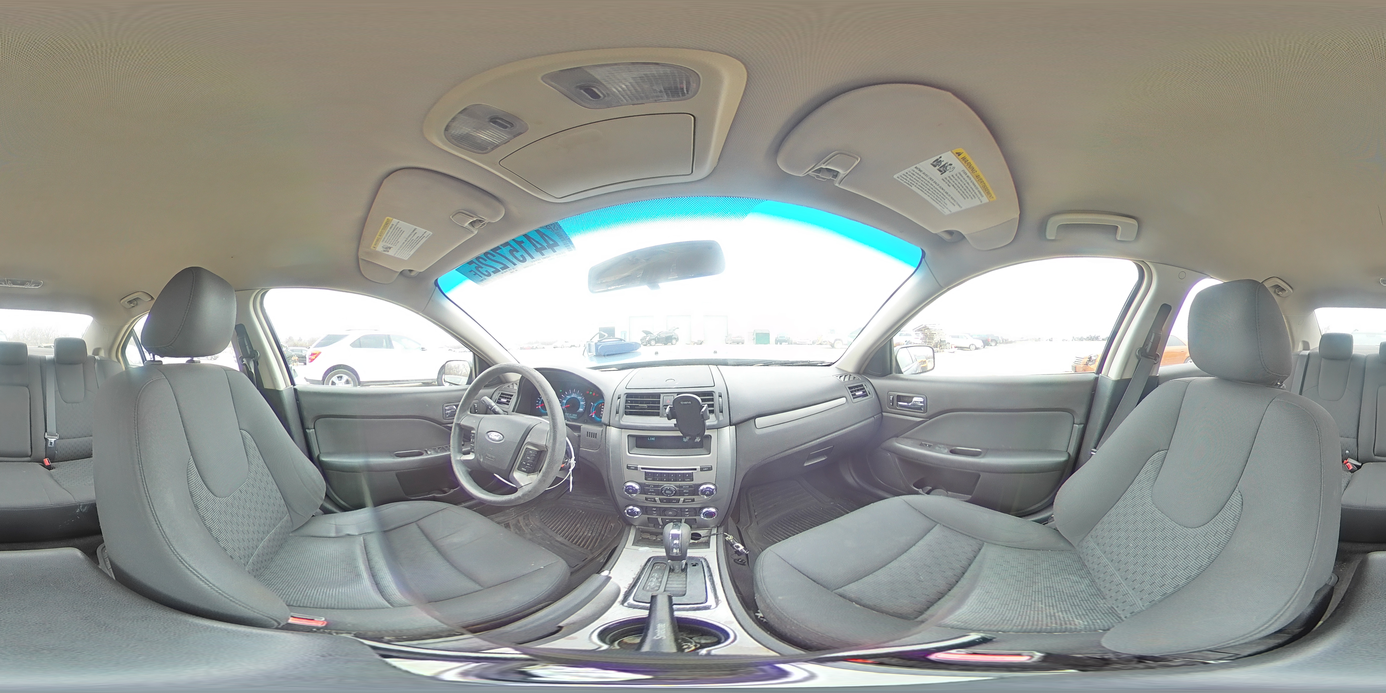 2010 Ford Fusion - Image 13