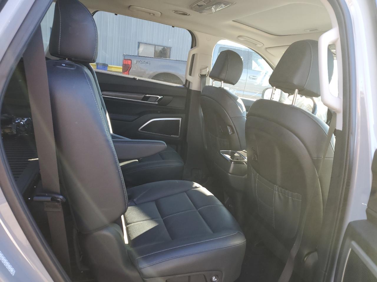 2021 Kia Telluride - Image 10