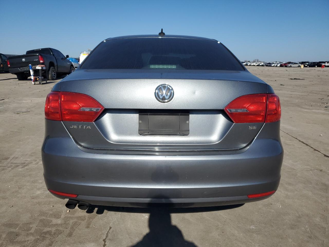 2014 Volkswagen Jetta - Image 6