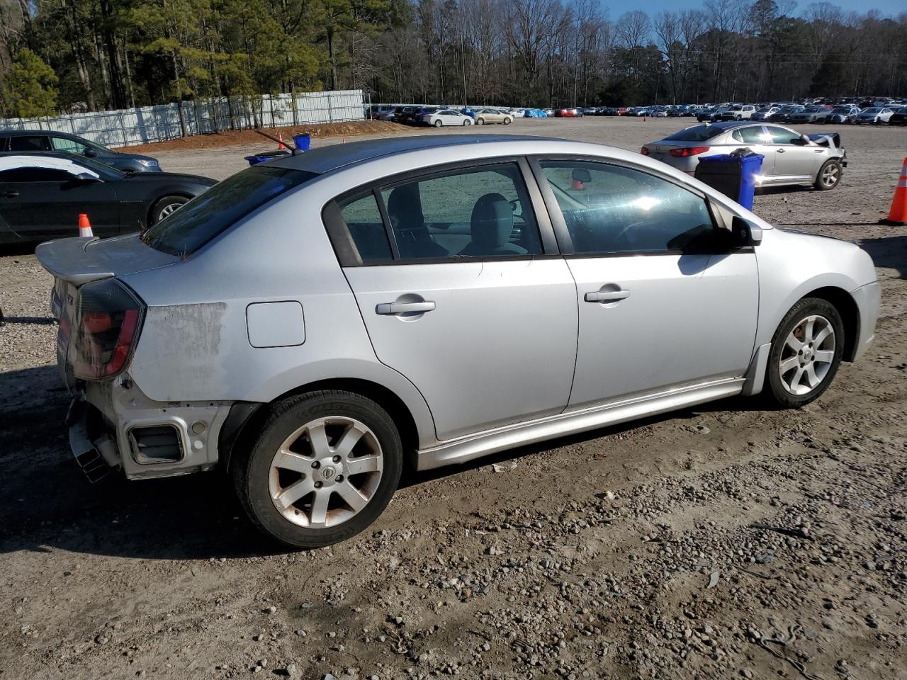 2012 Nissan Sentra - Image 3