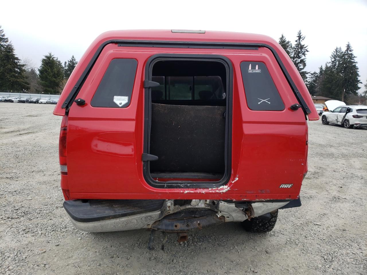 2002 Ford F250 - Image 6