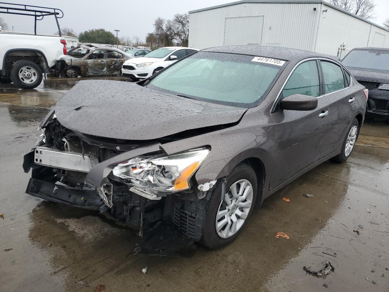 2013 Nissan Altima 2.5 იყიდება Sacramento-ში, CA - Front End