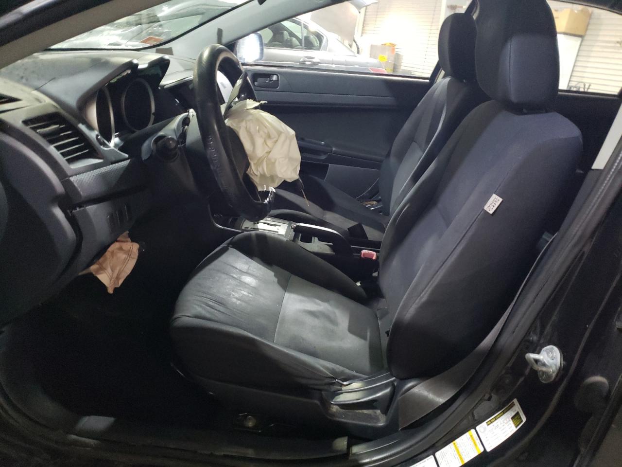 2009 Mitsubishi Lancer - Image 7