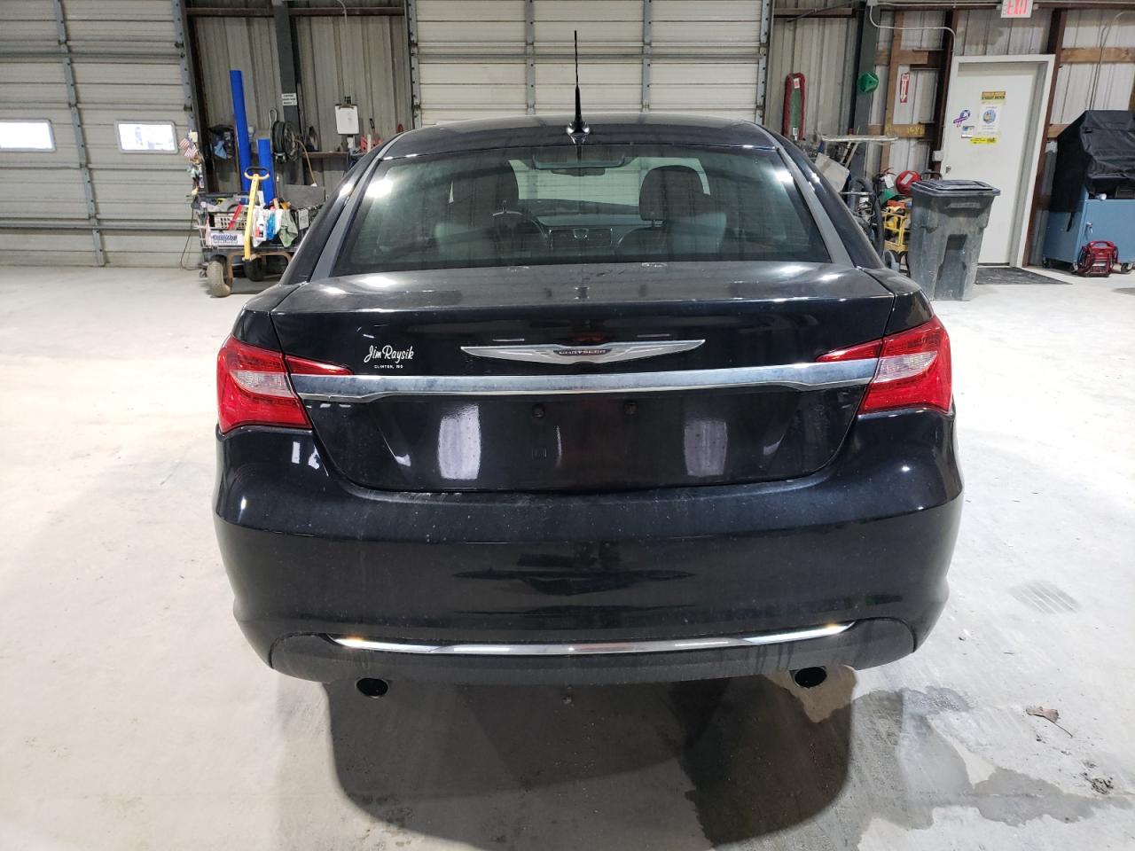 2011 Chrysler 200 - Image 6