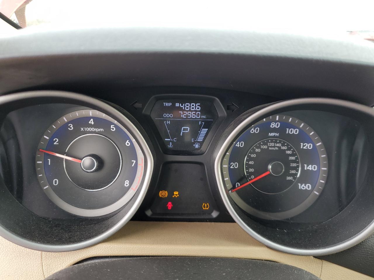 2013 Hyundai Elantra - Image 9