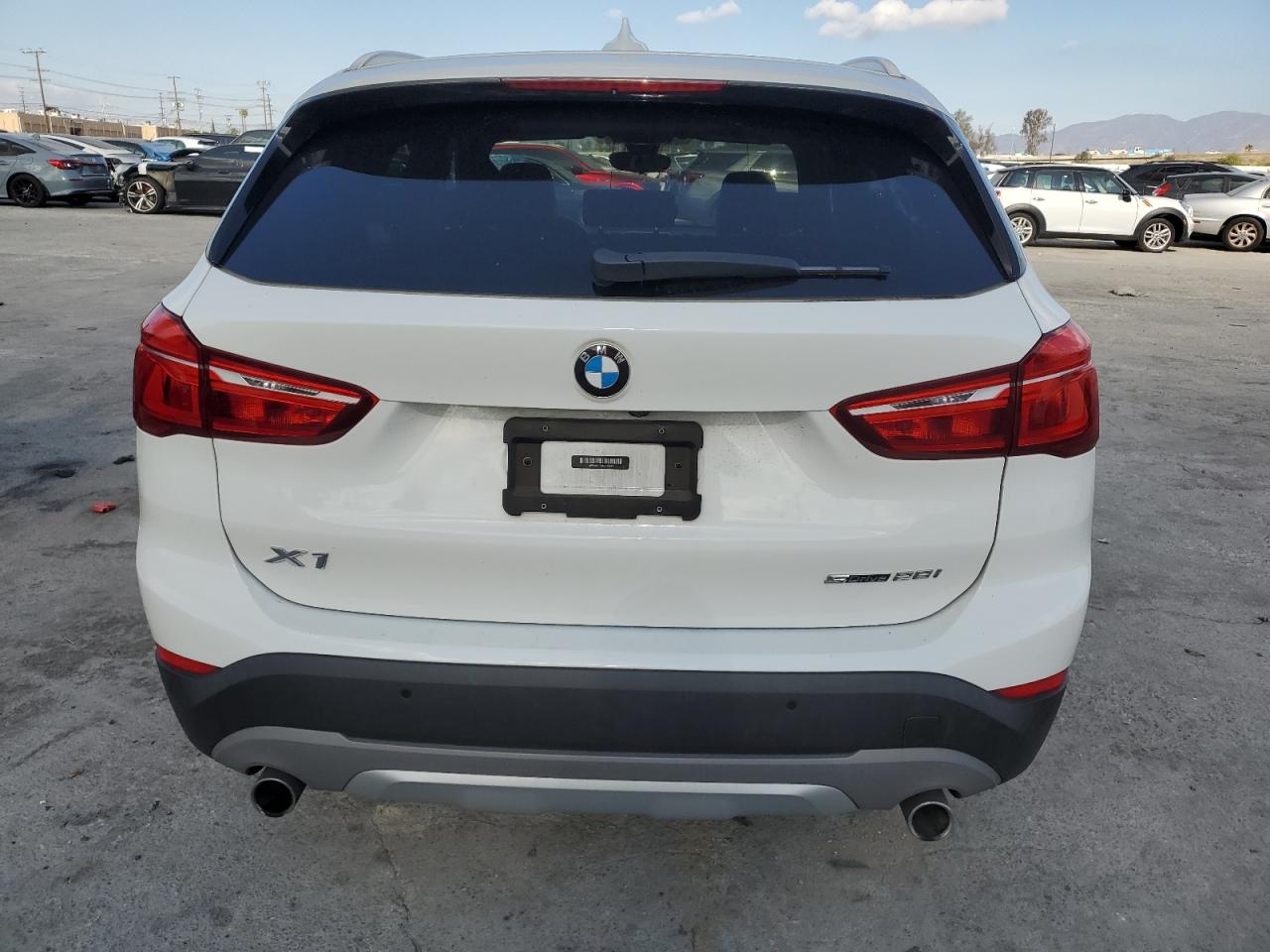 2019 BMW X1 - Image 6
