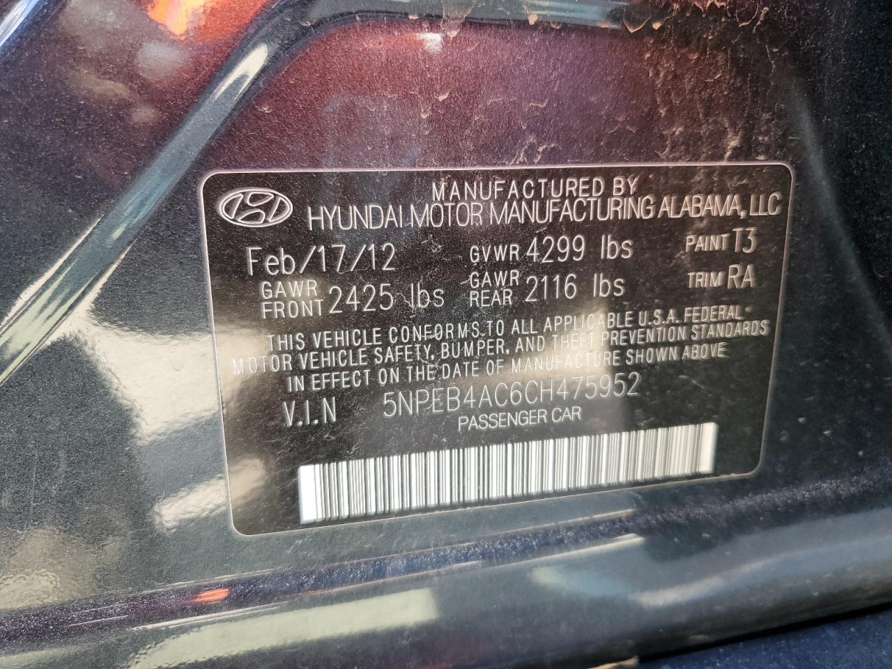 2012 Hyundai Sonata - Image 13