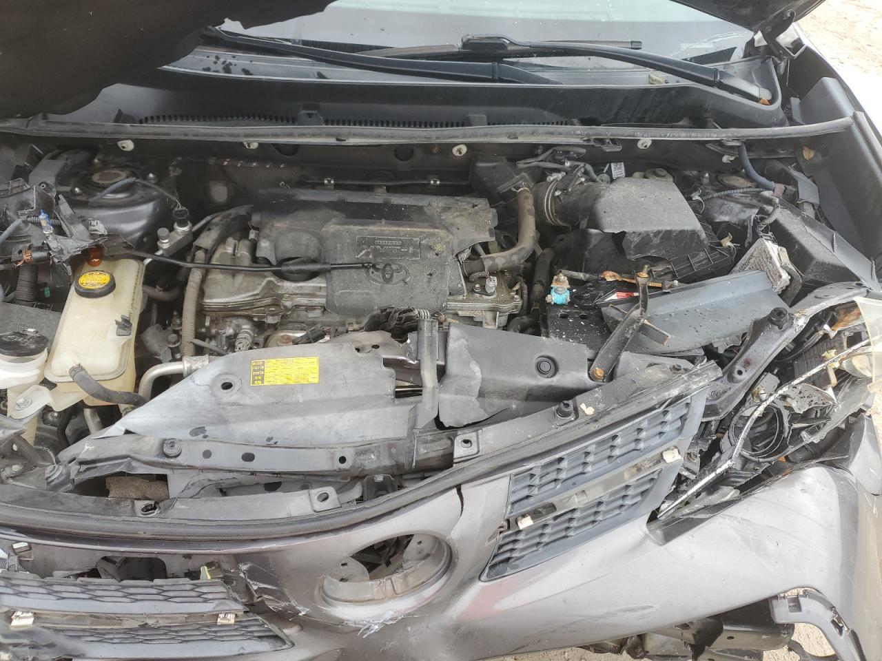 2015 Toyota RAV 4 - Image 13