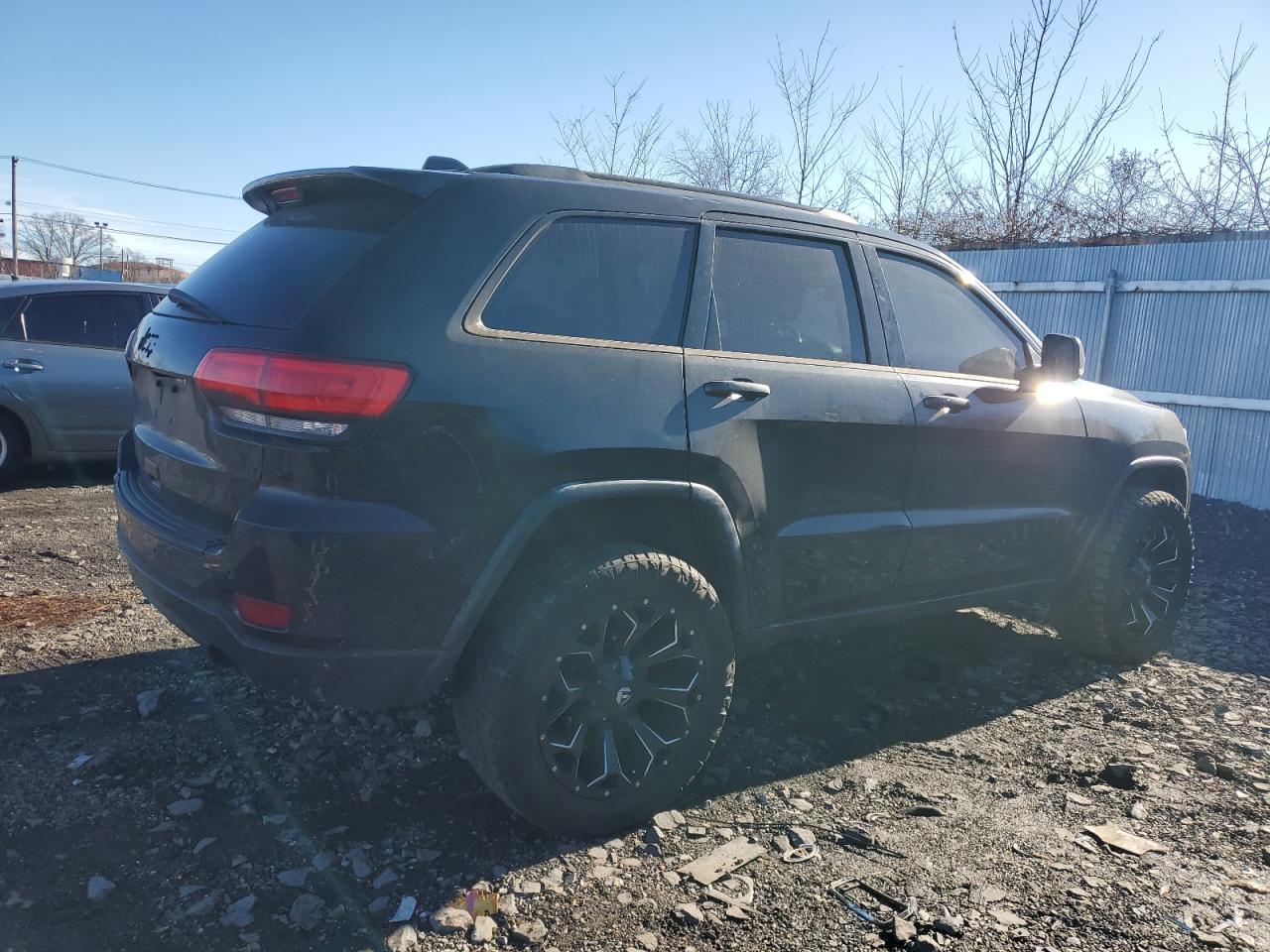 2014 Jeep Grand Cherokee - Image 3