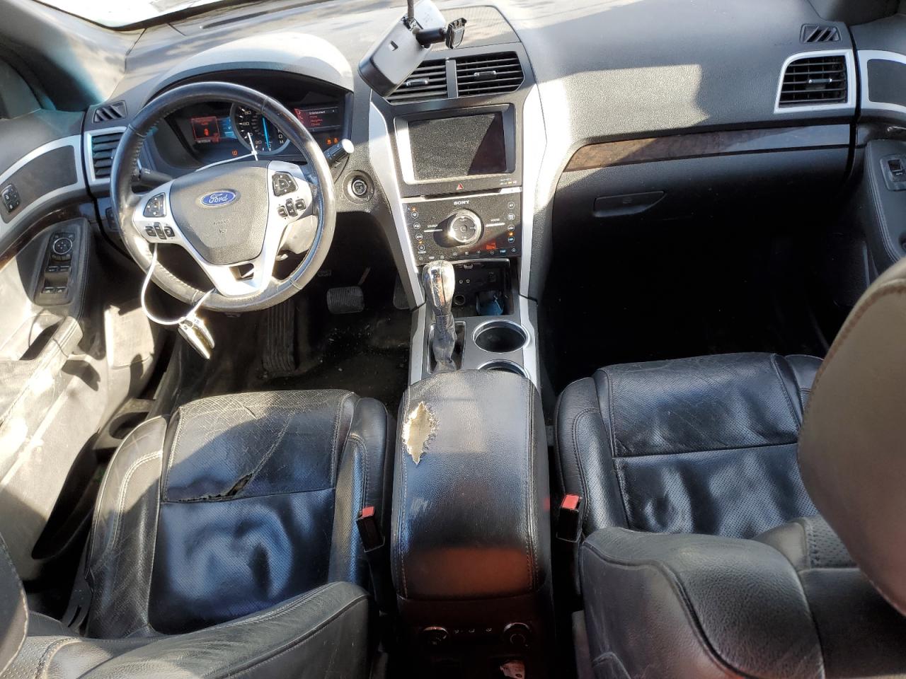 2011 Ford Explorer - Image 8