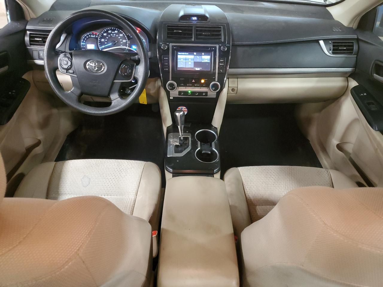 2014 Toyota Camry - Image 8
