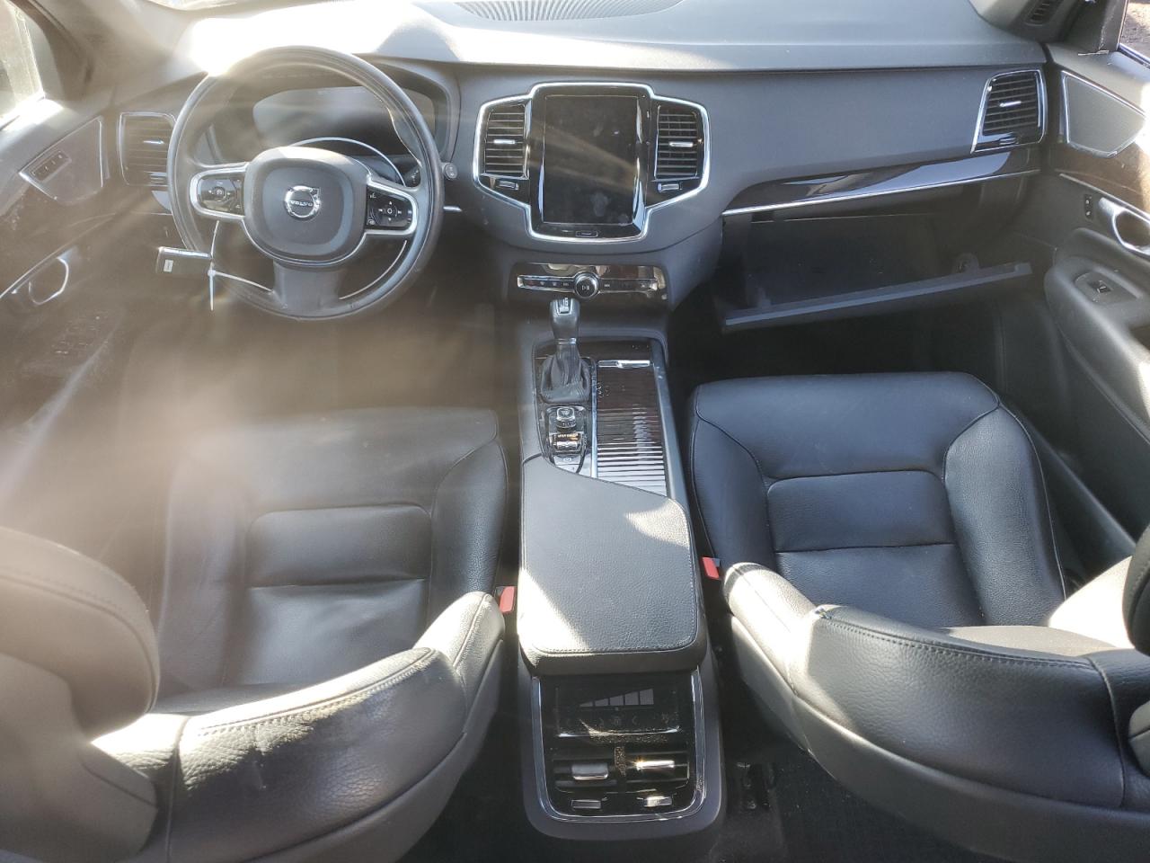 2018 Volvo XC90 - Image 8