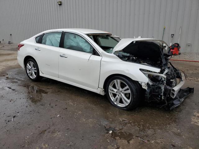  NISSAN ALTIMA 2013 White