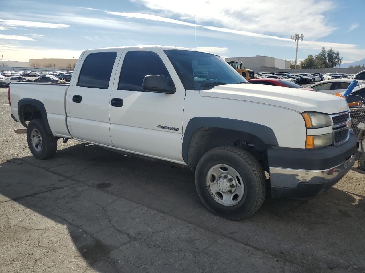 2007 Chevrolet Silverado - Image 4