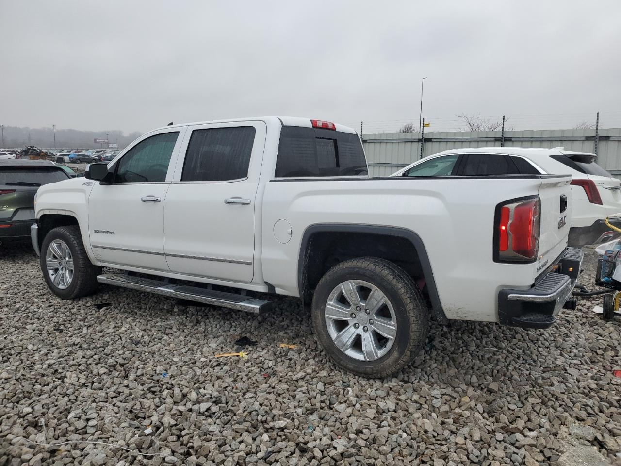 2018 GMC Sierra - Image 2
