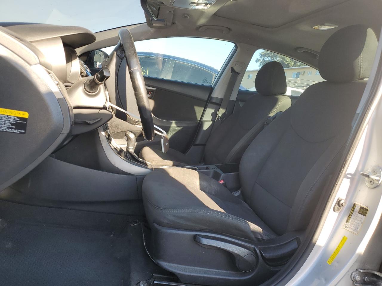 2016 Hyundai Elantra - Image 7