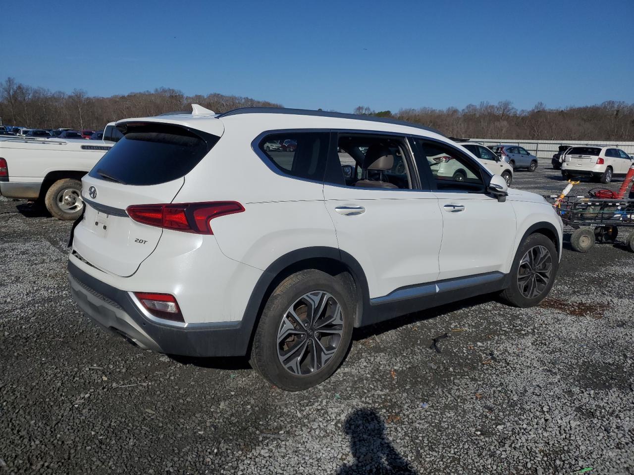 2020 Hyundai Santa Fe - Image 3