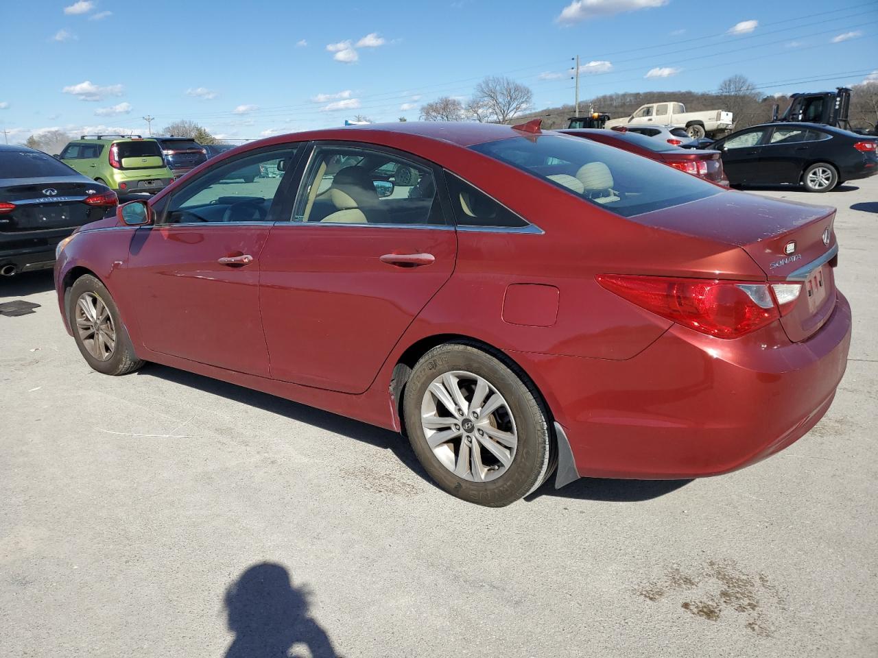 2012 Hyundai Sonata - Image 2
