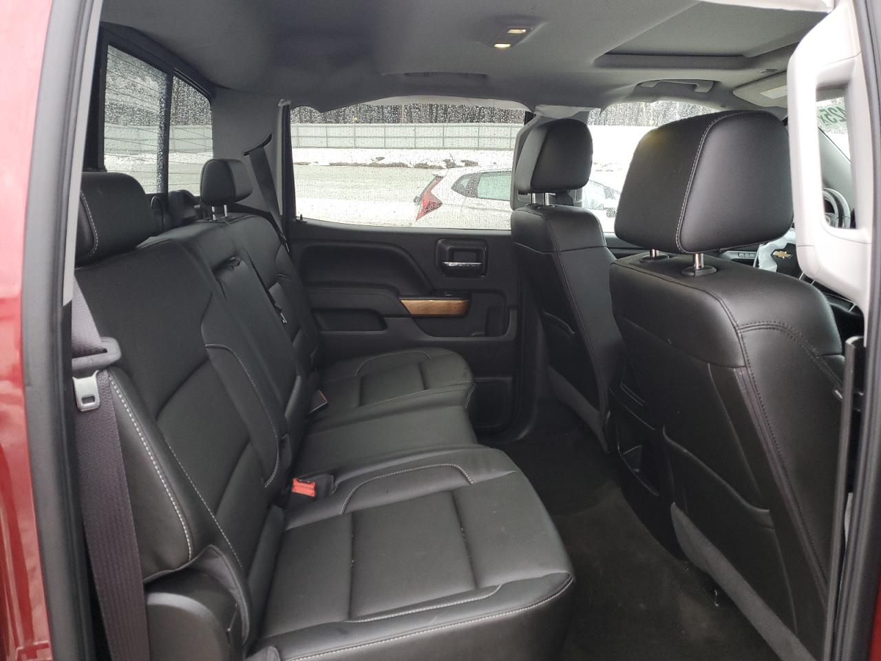 2016 Chevrolet Silverado - Image 10