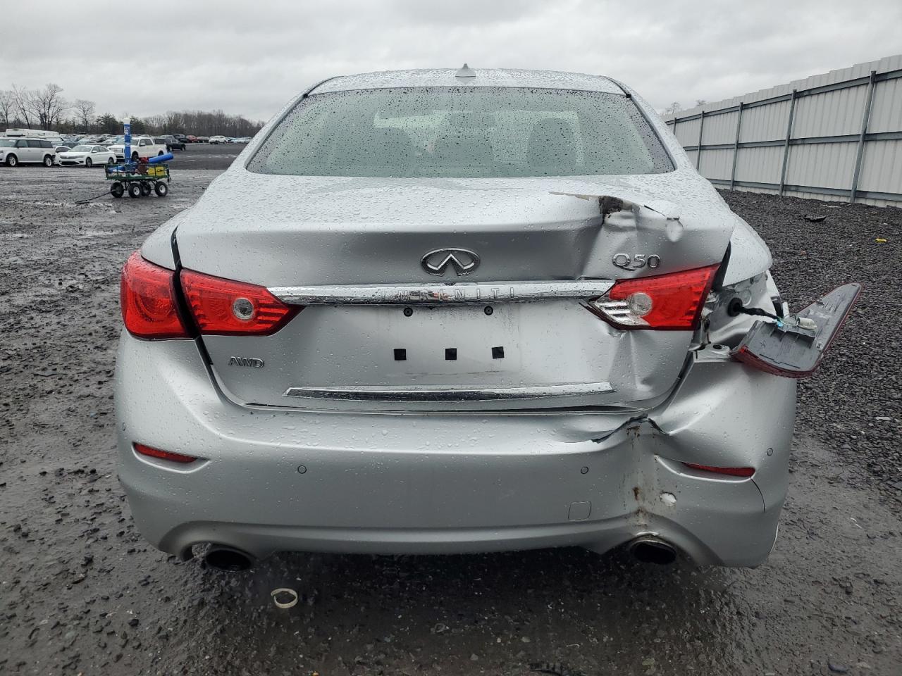 2017 Infiniti Q50 - Image 6