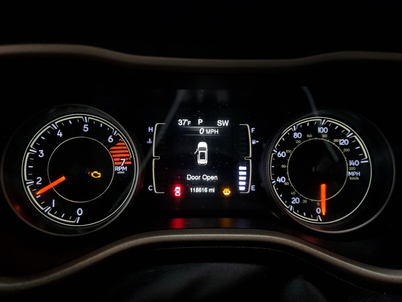 2018 Jeep Grand Cherokee - Image 9