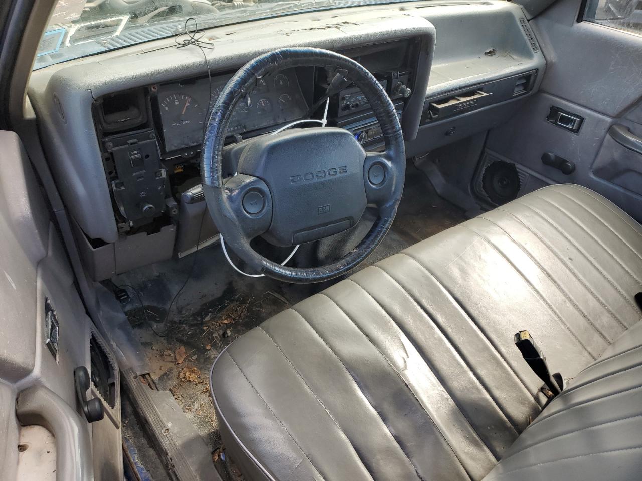 1996 Dodge Dakota - Image 8