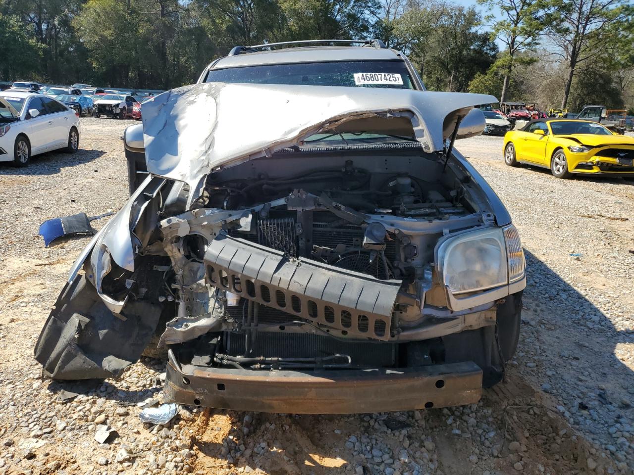 2005 Toyota Sequoia - Image 5