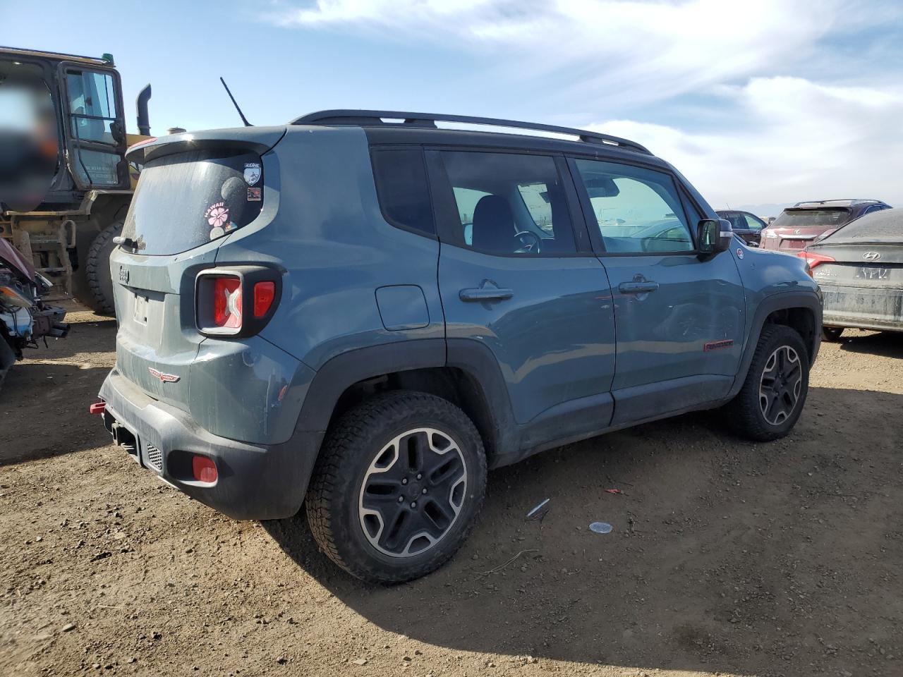 2016 Jeep Renegade - Image 3
