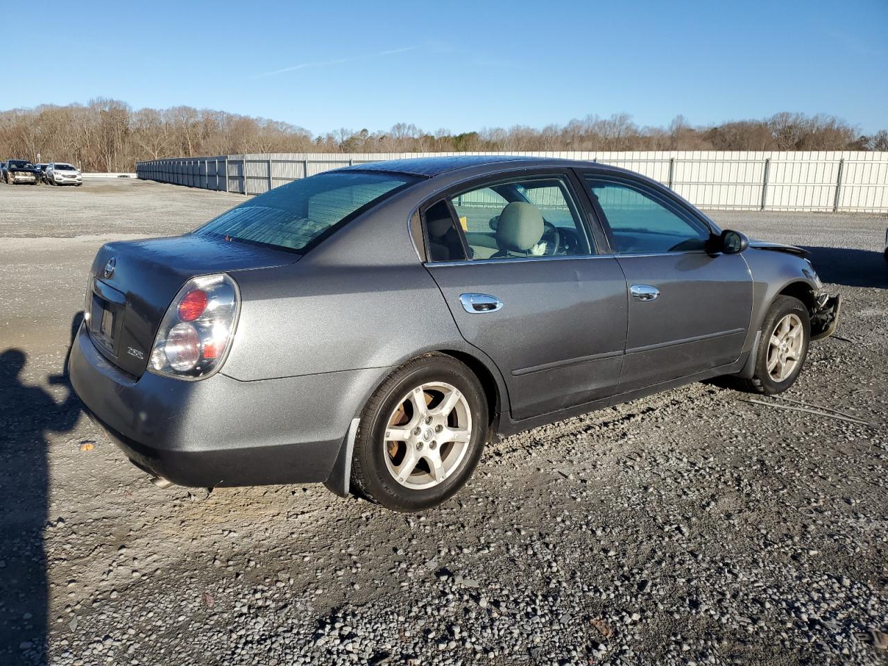 2006 Nissan Altima - Image 3