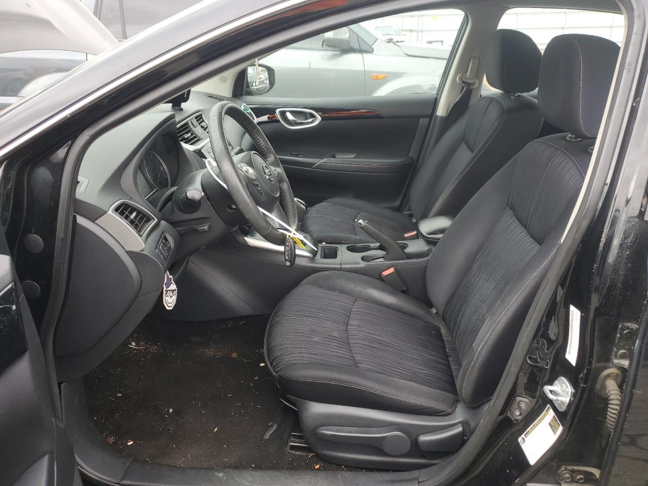 2016 Nissan Sentra - Image 7