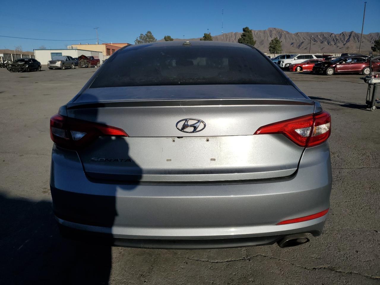 2016 Hyundai Sonata - Image 6