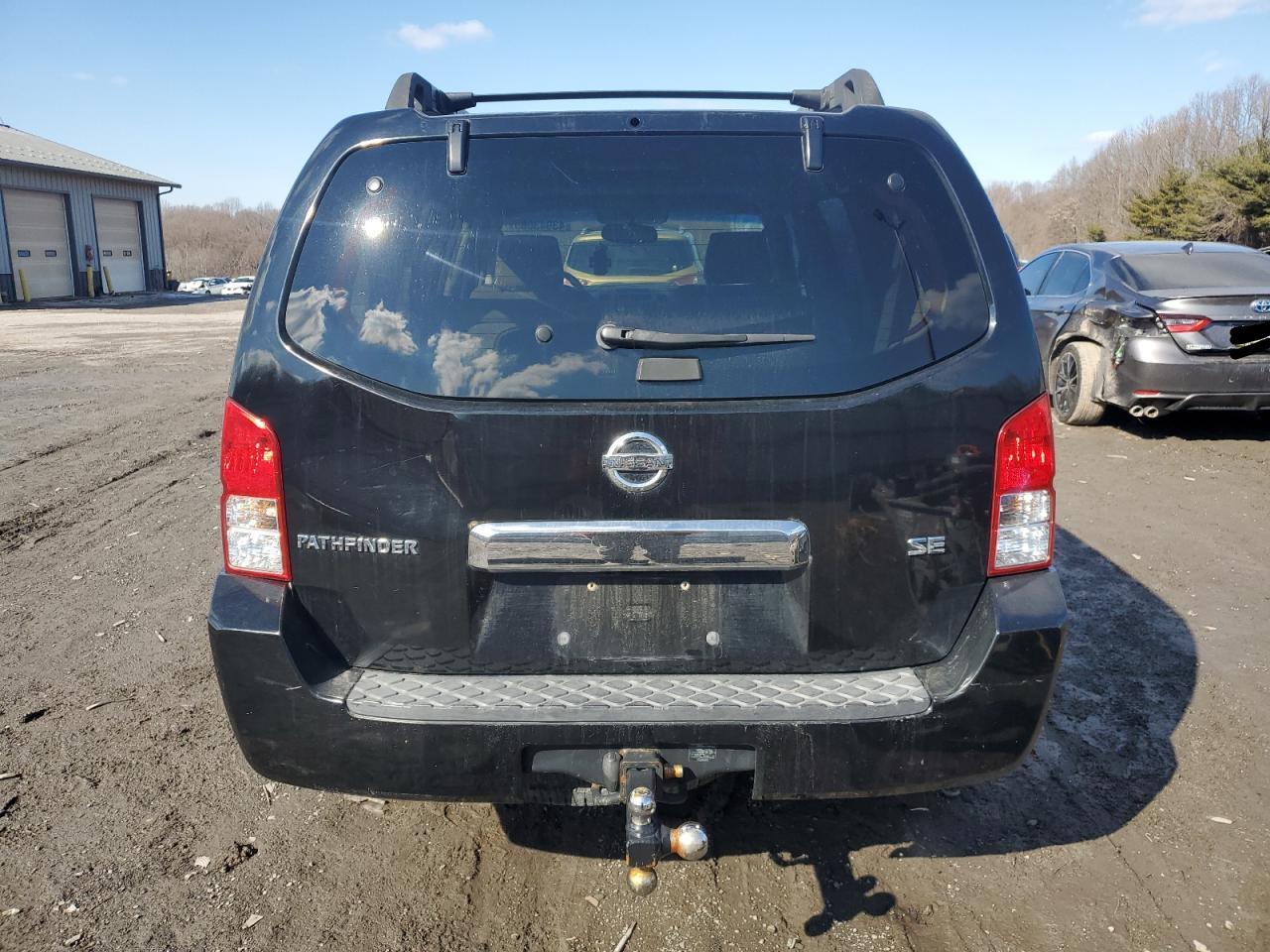 2005 Nissan Pathfinder - Image 6