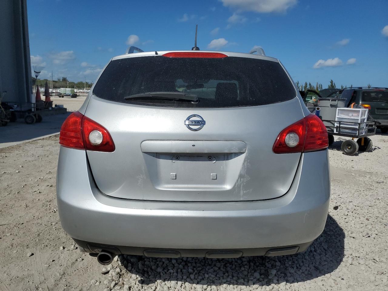 2009 Nissan Rogue - Image 6