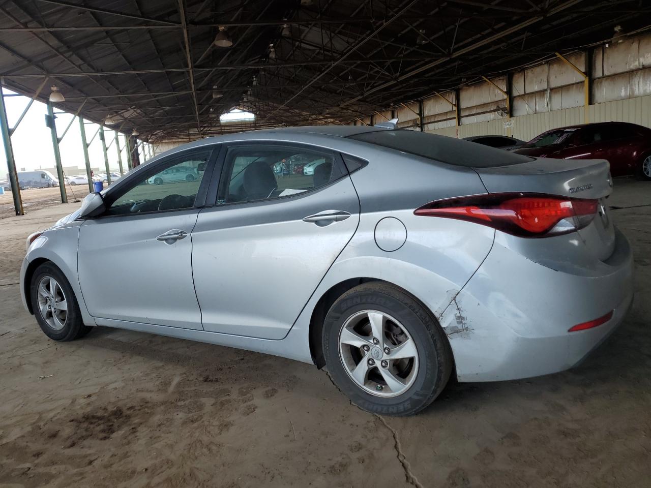2016 Hyundai Elantra - Image 2