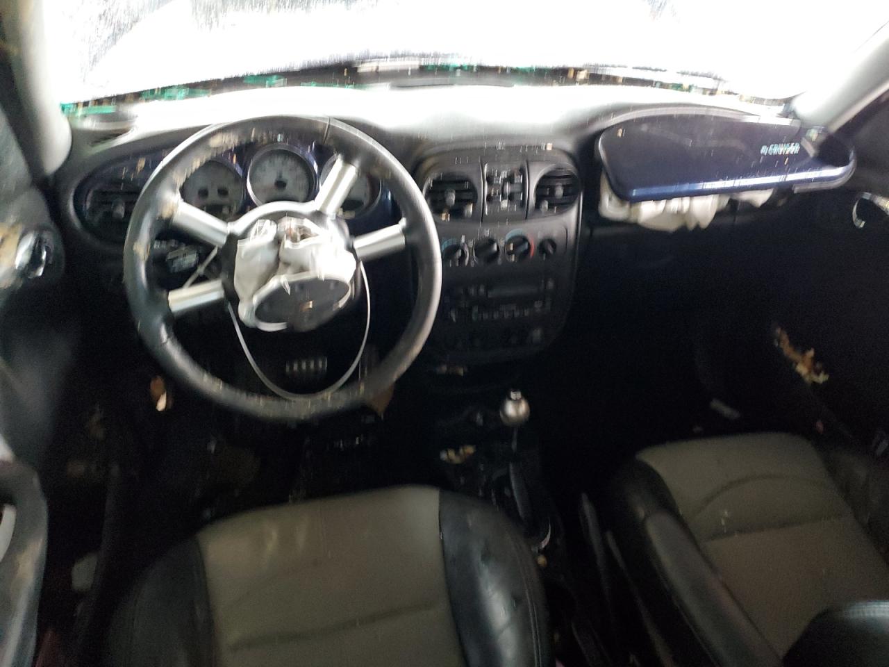 2004 Chrysler PT Cruiser - Image 8