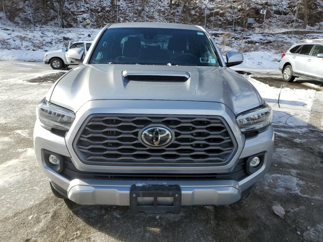 2021 Toyota Tacoma - Image 5