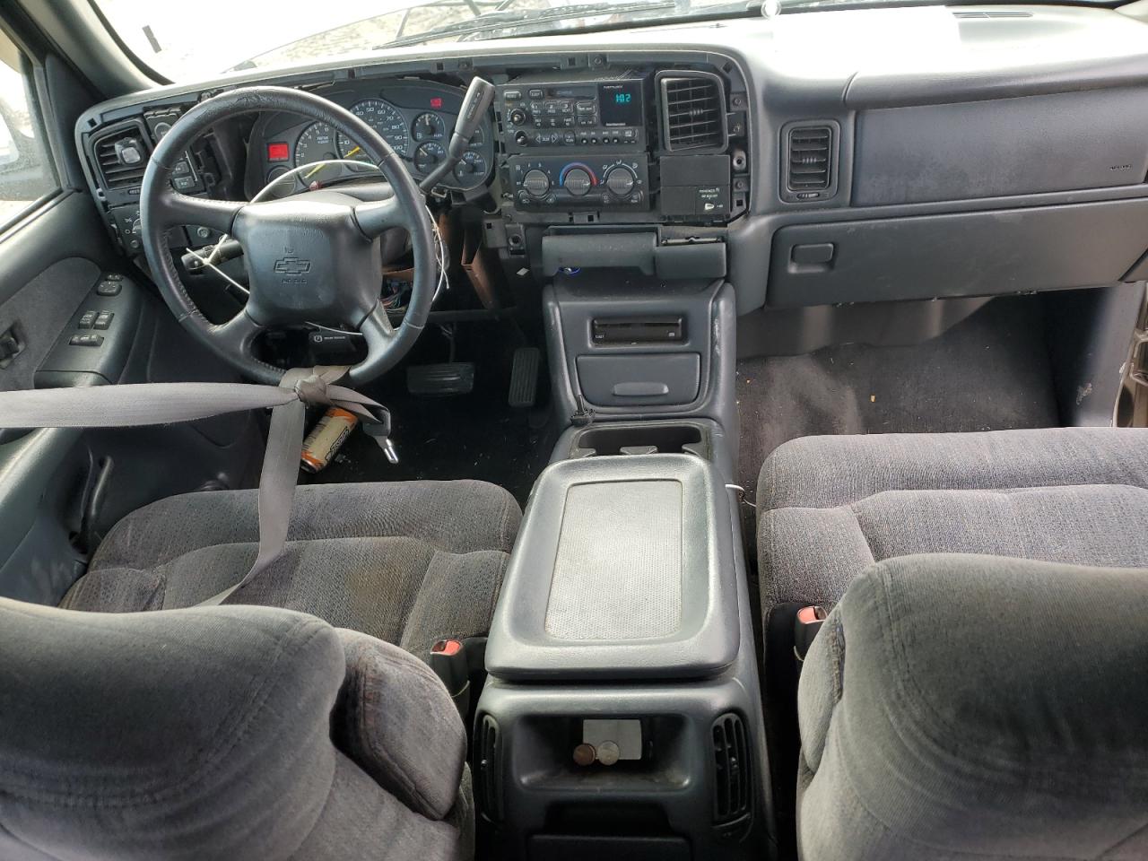 1999 Chevrolet Silverado - Image 8
