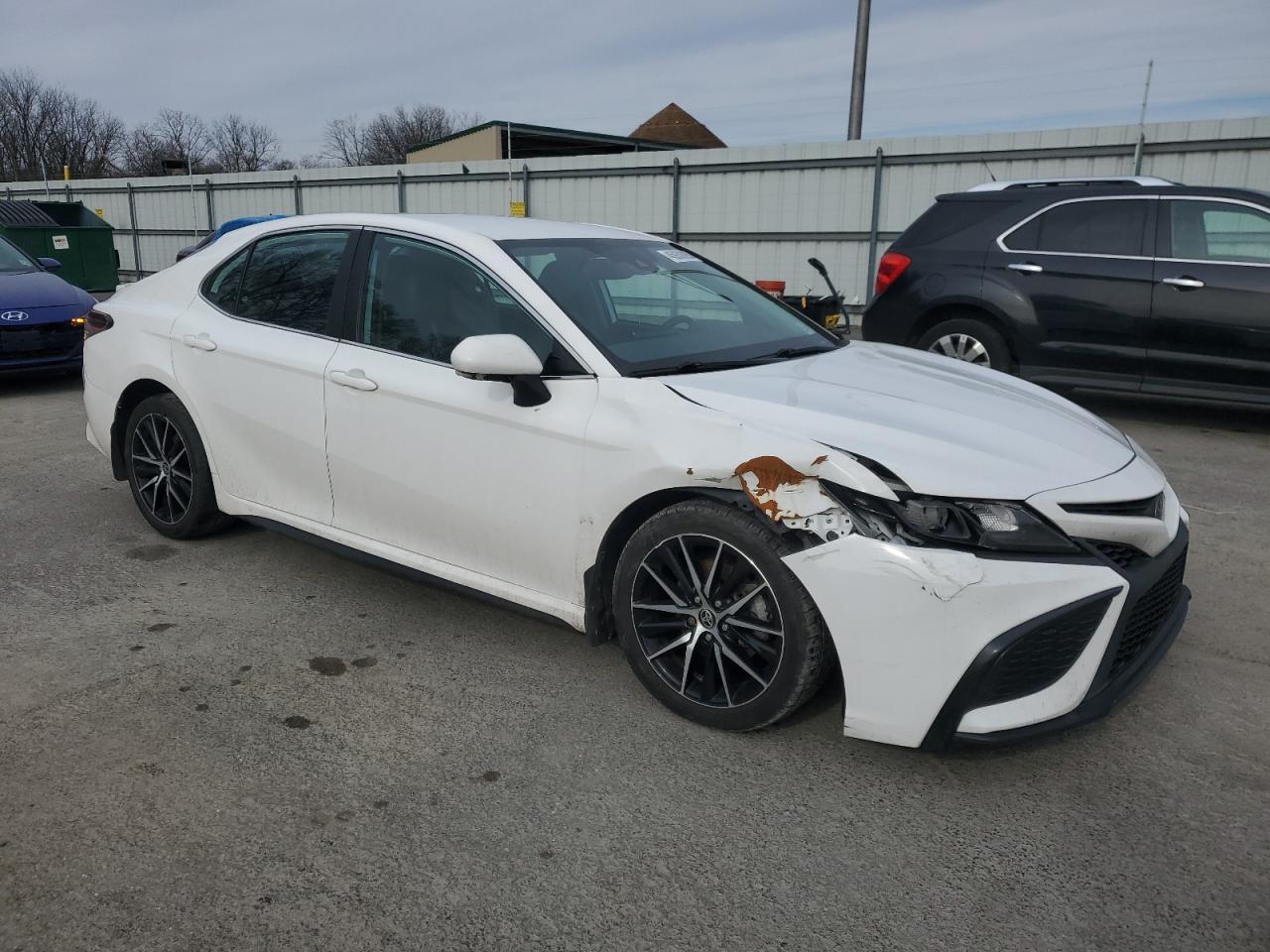 2023 Toyota Camry - Image 4
