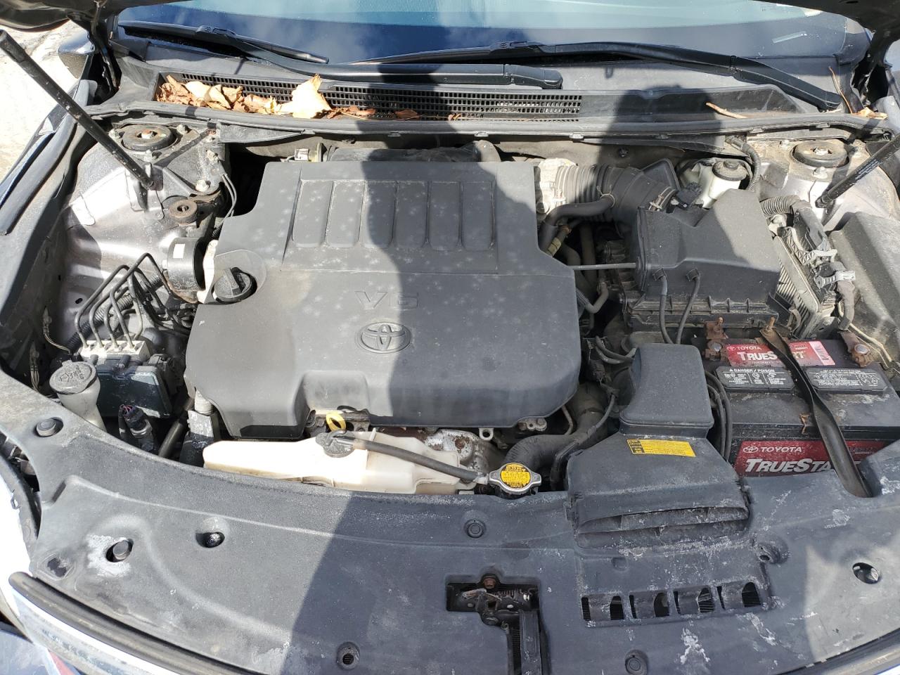 2013 Toyota Avalon - Image 11